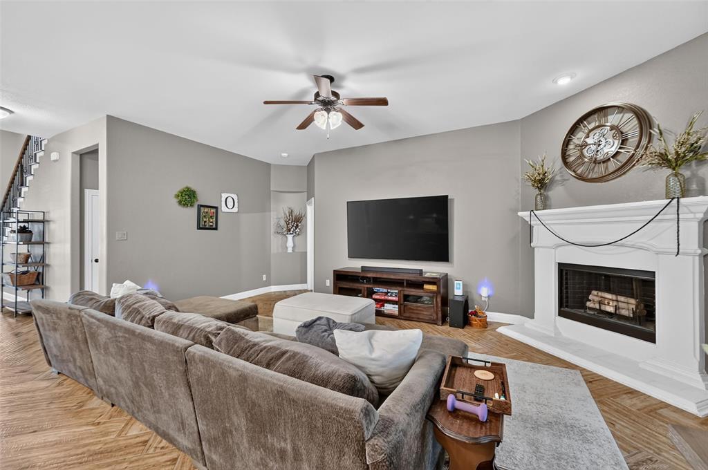 809 Wimberly Circle, McKinney, TX 75072