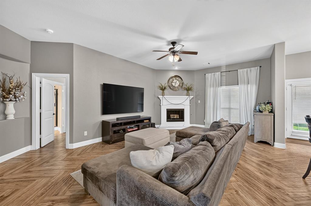 809 Wimberly Circle, McKinney, TX 75072