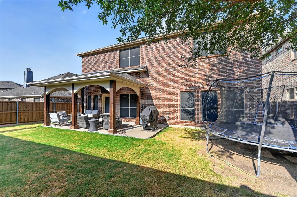 809 Wimberly Circle, McKinney, TX 75072