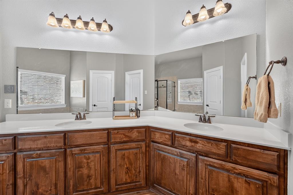 809 Wimberly Circle, McKinney, TX 75072