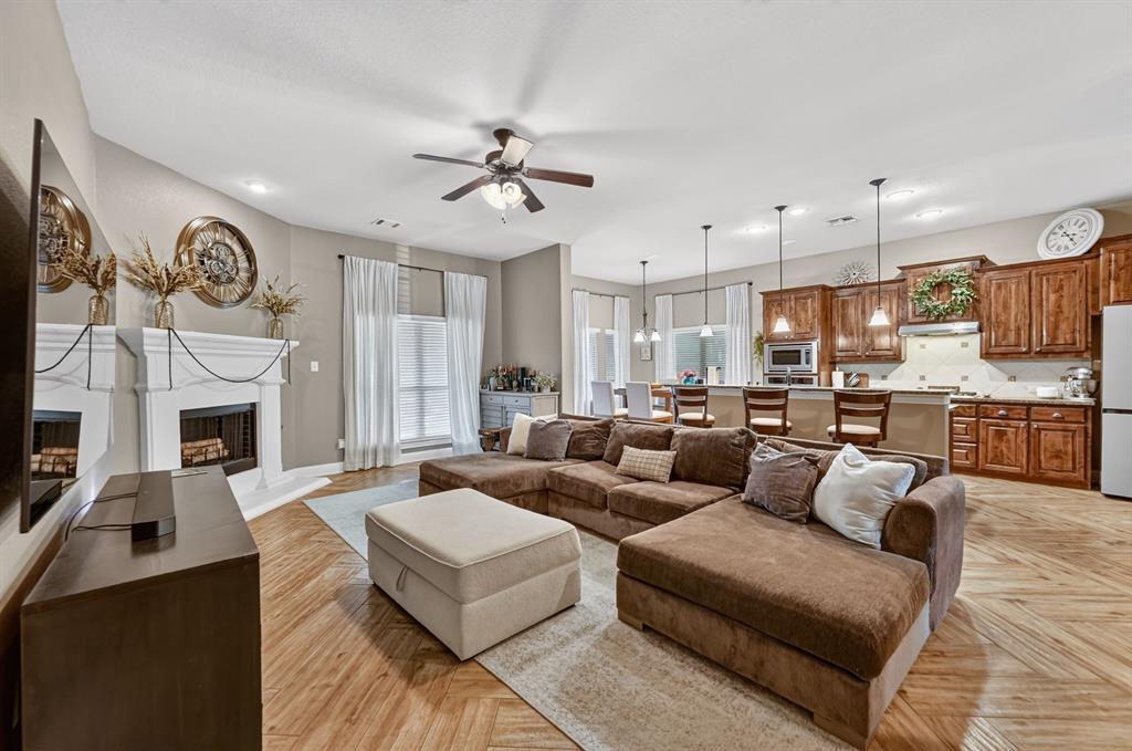 809 Wimberly Circle, McKinney, TX 75072