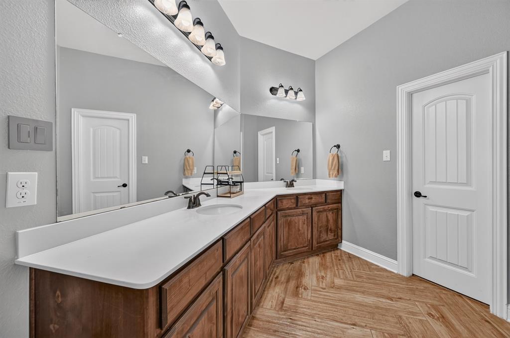 809 Wimberly Circle, McKinney, TX 75072