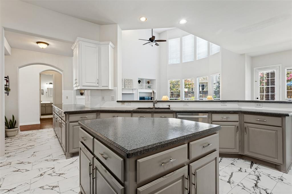 810 Shadybrook Drive, Murphy, TX 75094 810 Shadybrook Drive, Murphy, TX 75094