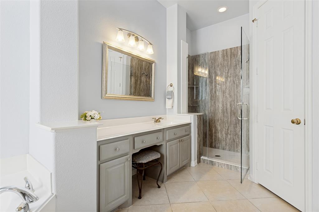 810 Shadybrook Drive, Murphy, TX 75094