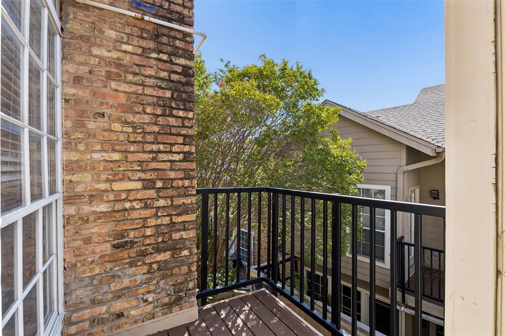 8418 Towneship Lane, Dallas, TX 75243