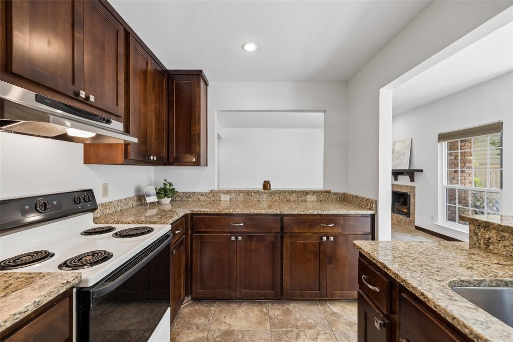 8418 Towneship Lane, Dallas, TX 75243