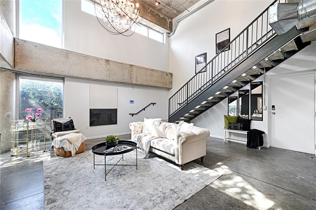 1001 Belleview Street, #104, Dallas, TX 75215 1001 Belleview Street, #104, Dallas, TX 75215