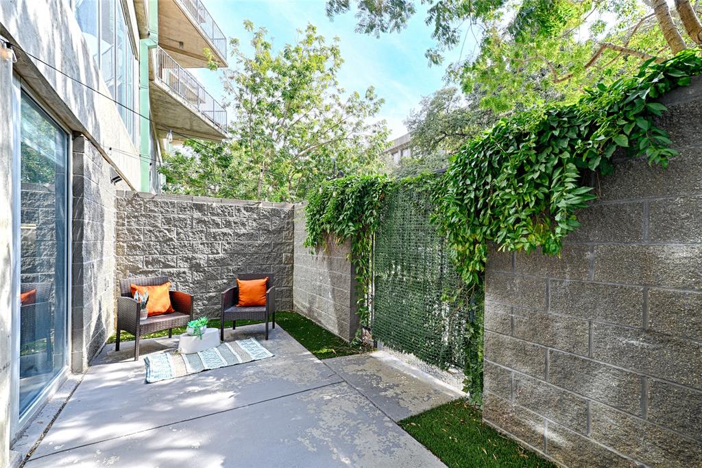 1001 Belleview Street, #104, Dallas, TX 75215