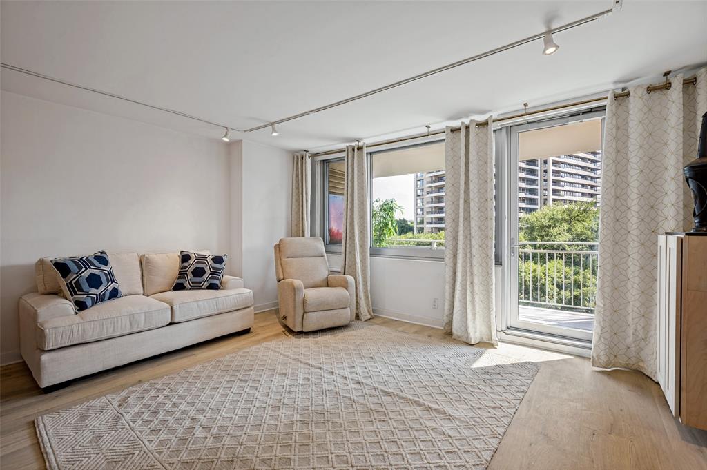 3883 Turtle Creek Boulevard, #411, Dallas, TX 75219