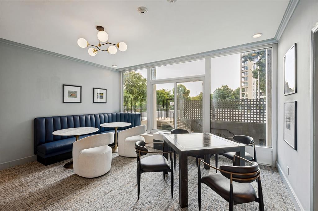 Lounge Area