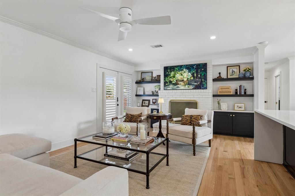 6120 Berwyn Lane, Dallas, TX 75214 6120 Berwyn Lane, Dallas, TX 75214