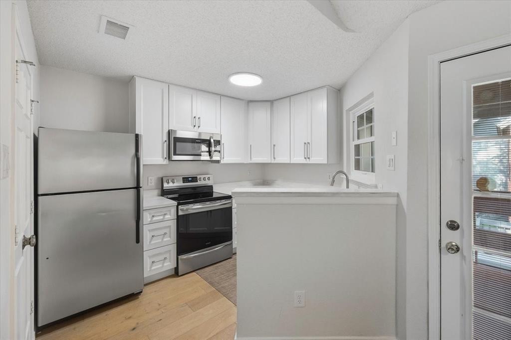 264 Jefferson Parkway, Fort Worth, TX 76107
