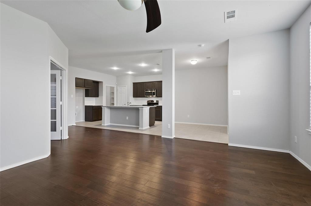 1725 Wildflower Lane, Wylie, TX 75098