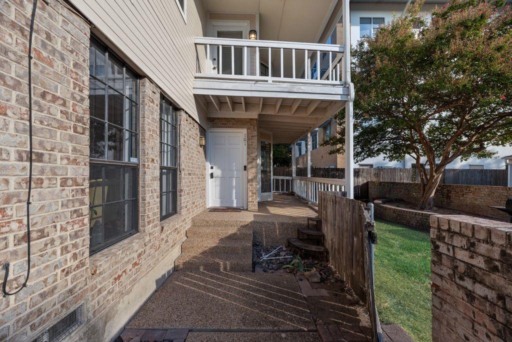 817 Pavillion Street, #101, Dallas, TX 75204