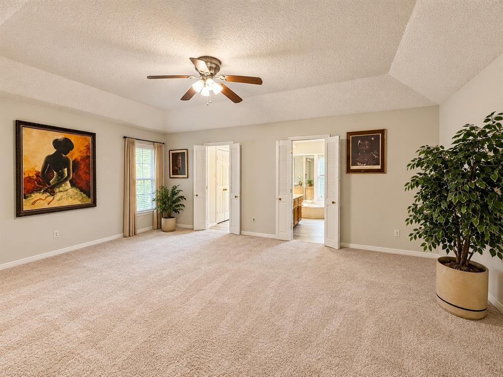 1128 Post Oak Lane, DeSoto, TX 75115