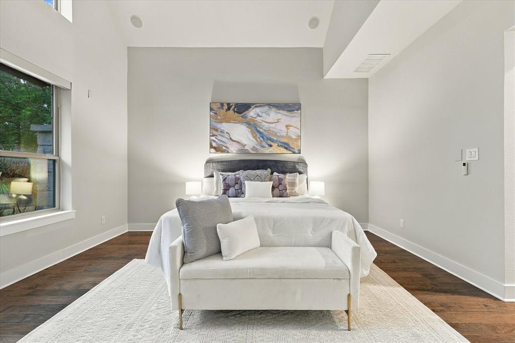 6251 Lakeshore Drive, Dallas, TX 75214