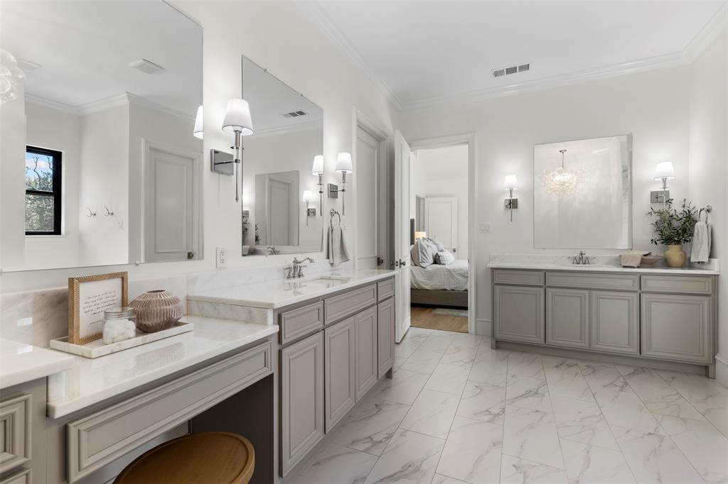 Separate Sinks