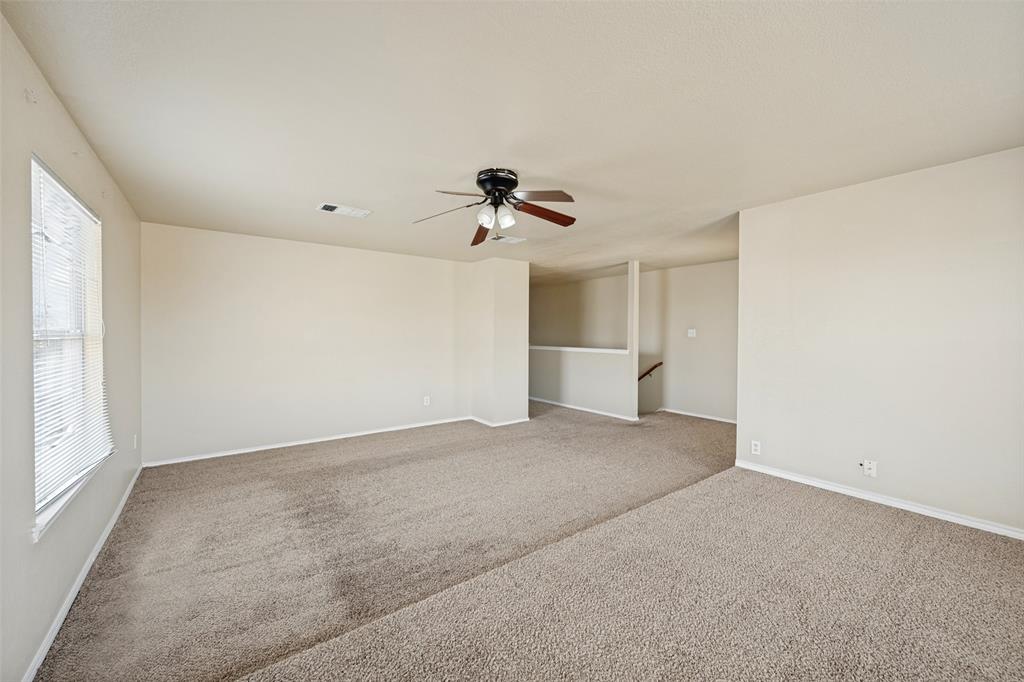 814 White Dove Drive, Arlington, TX 76017