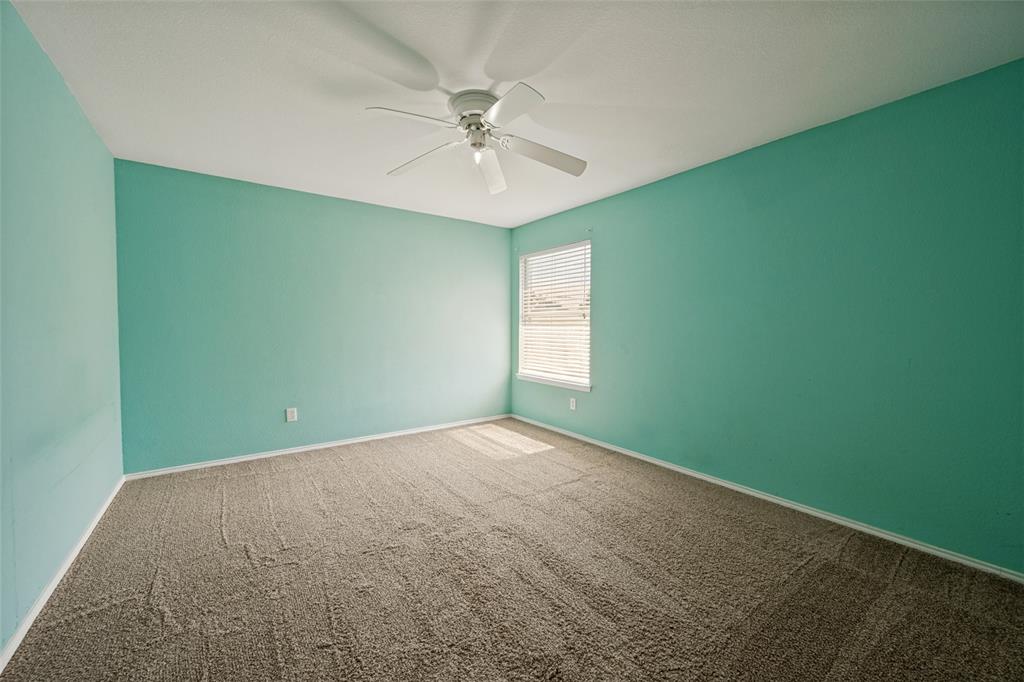 814 White Dove Drive, Arlington, TX 76017