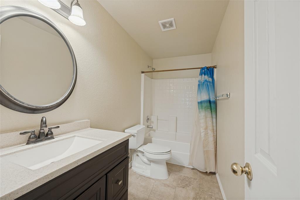 814 White Dove Drive, Arlington, TX 76017