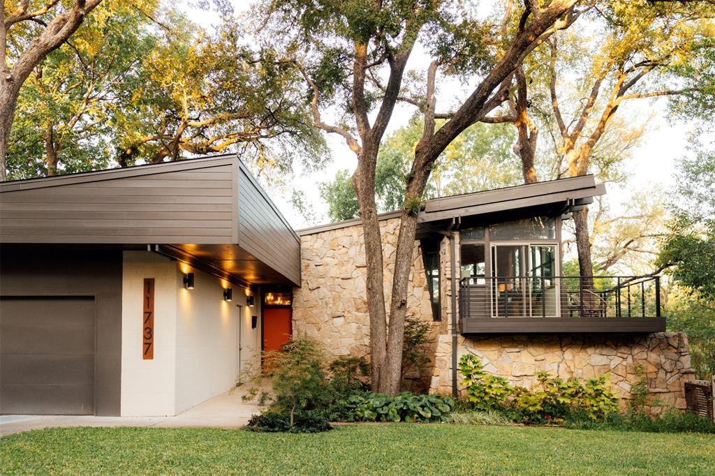 Welcome to 11737 Rogue Way. Mid-century modern in Lochwood