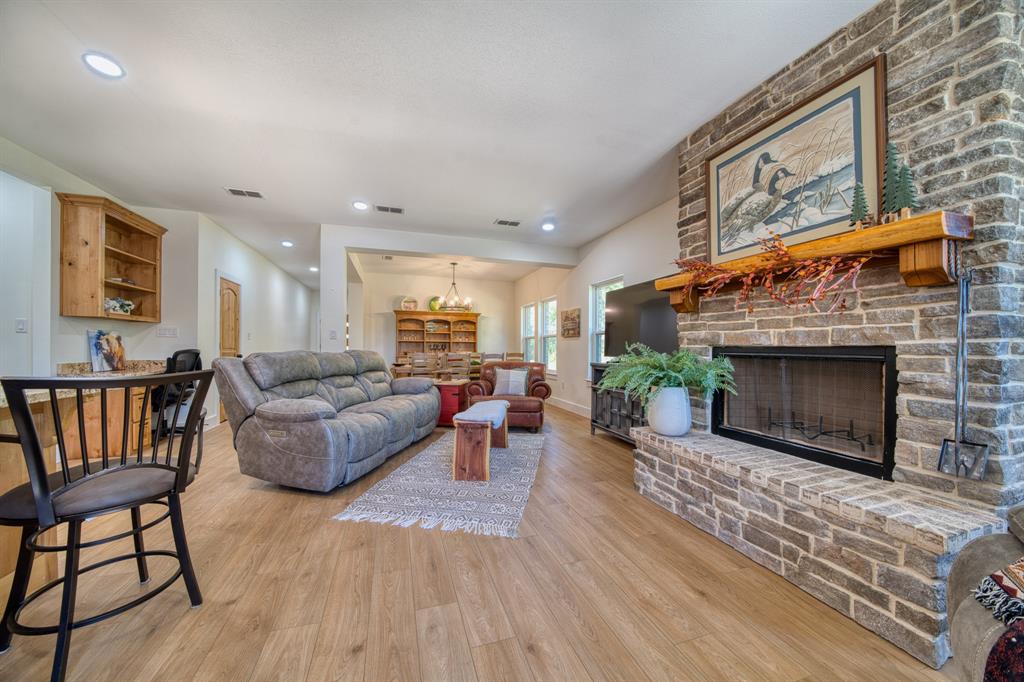 52 S Private Road 52416 N, Leesburg, TX 75451