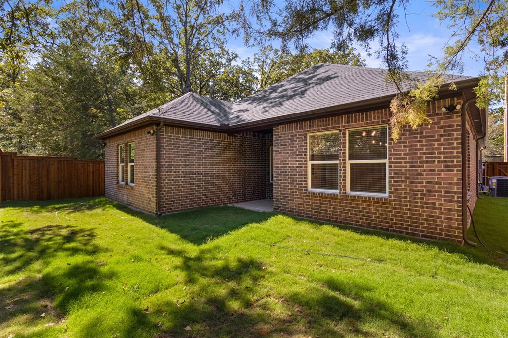 103 Cordoba Street, Payne Springs, TX 75156