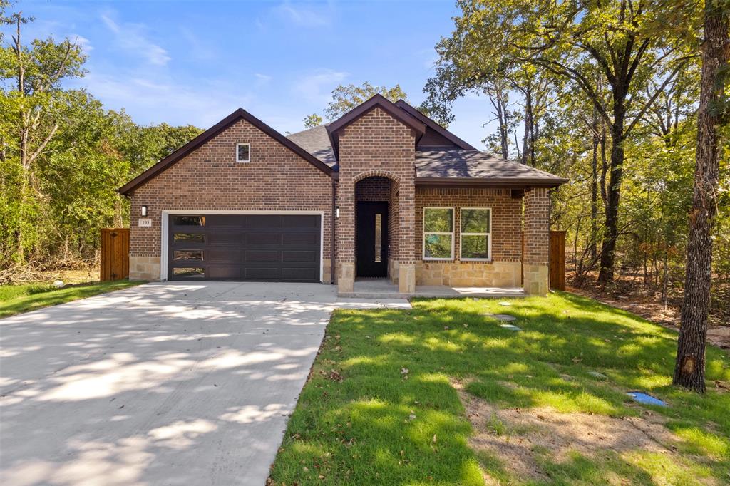 103 Cordoba Street, Payne Springs, TX 75156