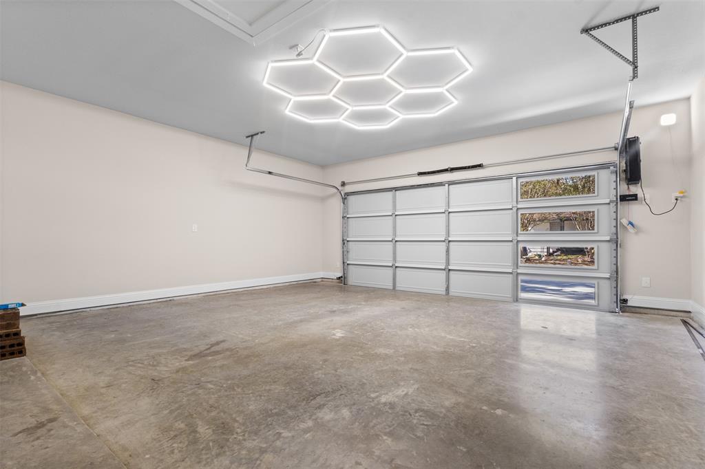 103 Cordoba Street, Payne Springs, TX 75156