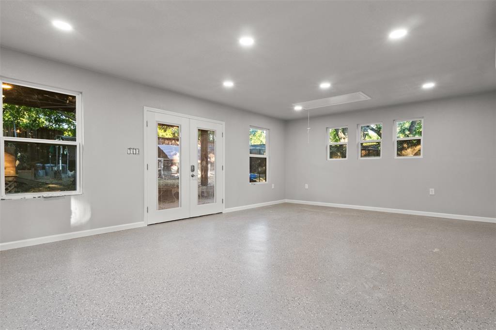 Interior of building in the backyard perfect for an Office or Studio