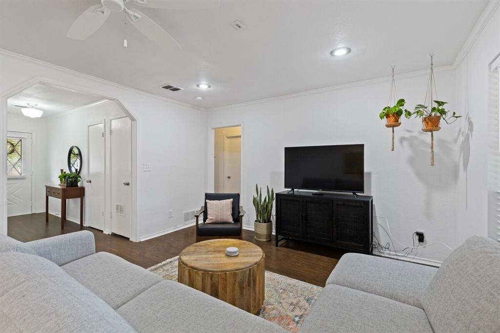 1101 N Waddill Street, McKinney, TX 75069