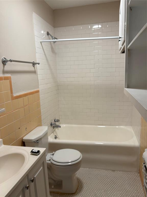 111 N Tyler Street, Dallas, TX 75208