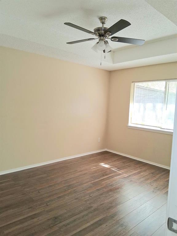 3208 Poplar Springs Lane, Dallas, TX 75227