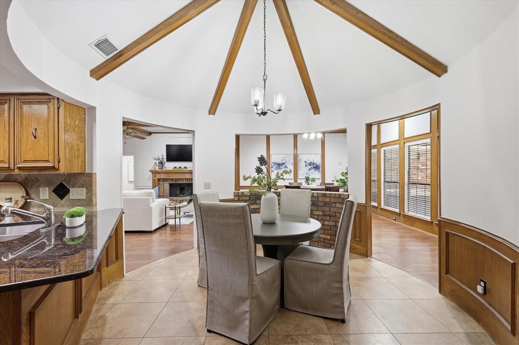1516 Glastonbury Drive, Plano, TX 75075