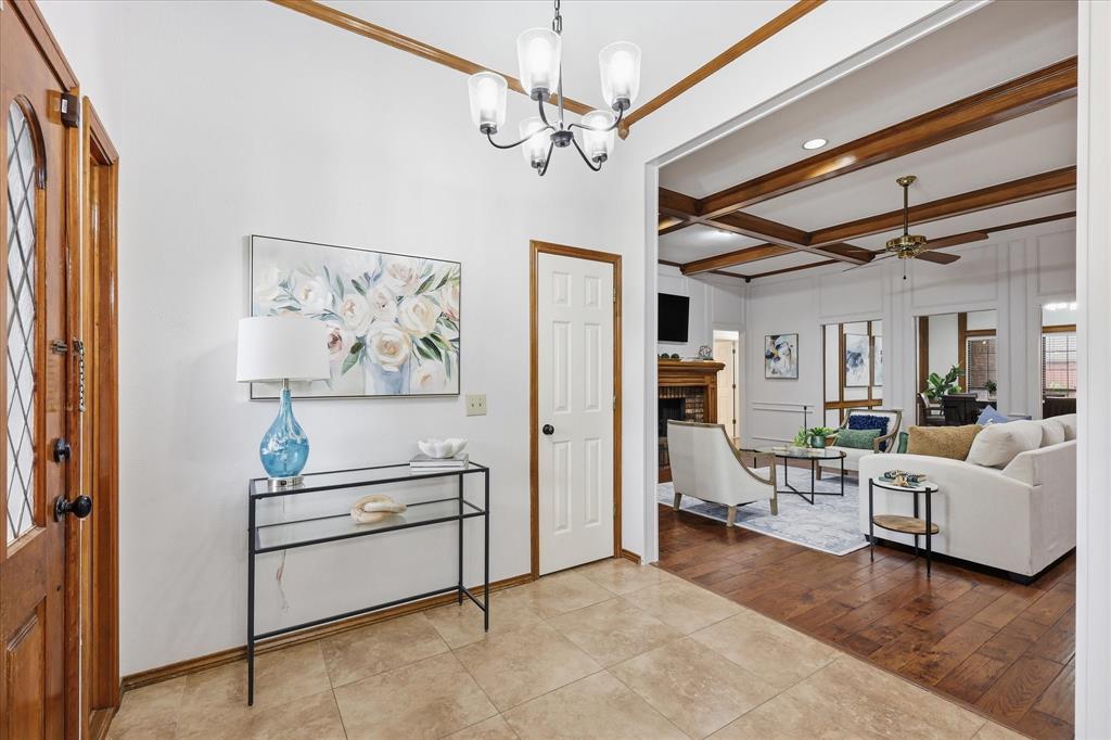 1516 Glastonbury Drive, Plano, TX 75075