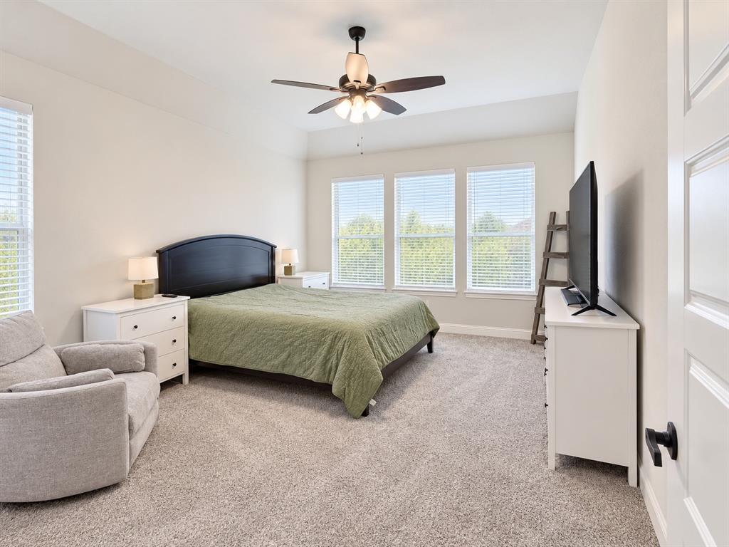 513 River Bank Court, Granbury, TX 76049