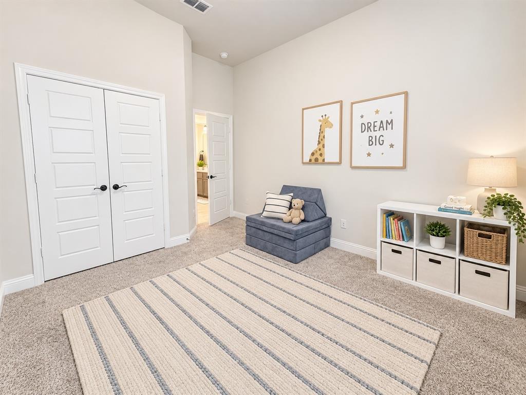 513 River Bank Court, Granbury, TX 76049
