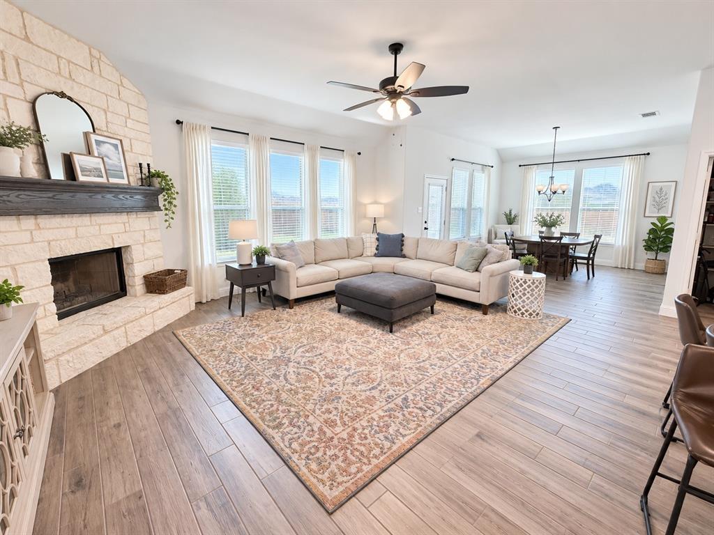 513 River Bank Court, Granbury, TX 76049