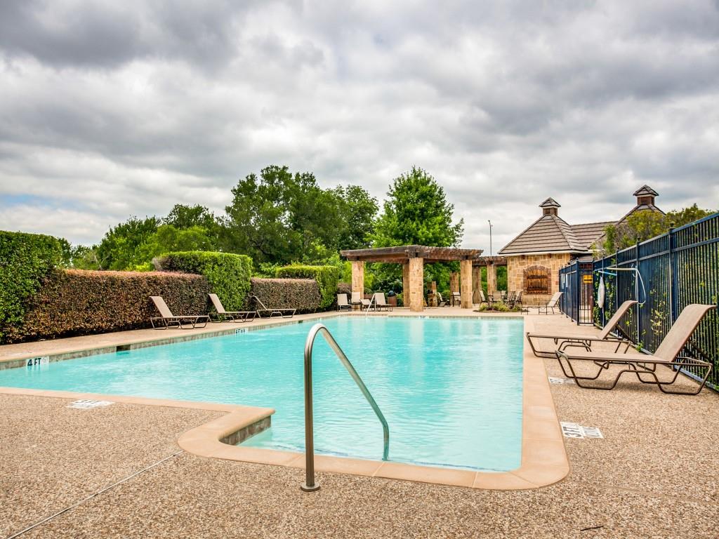 Second community pool available to residents