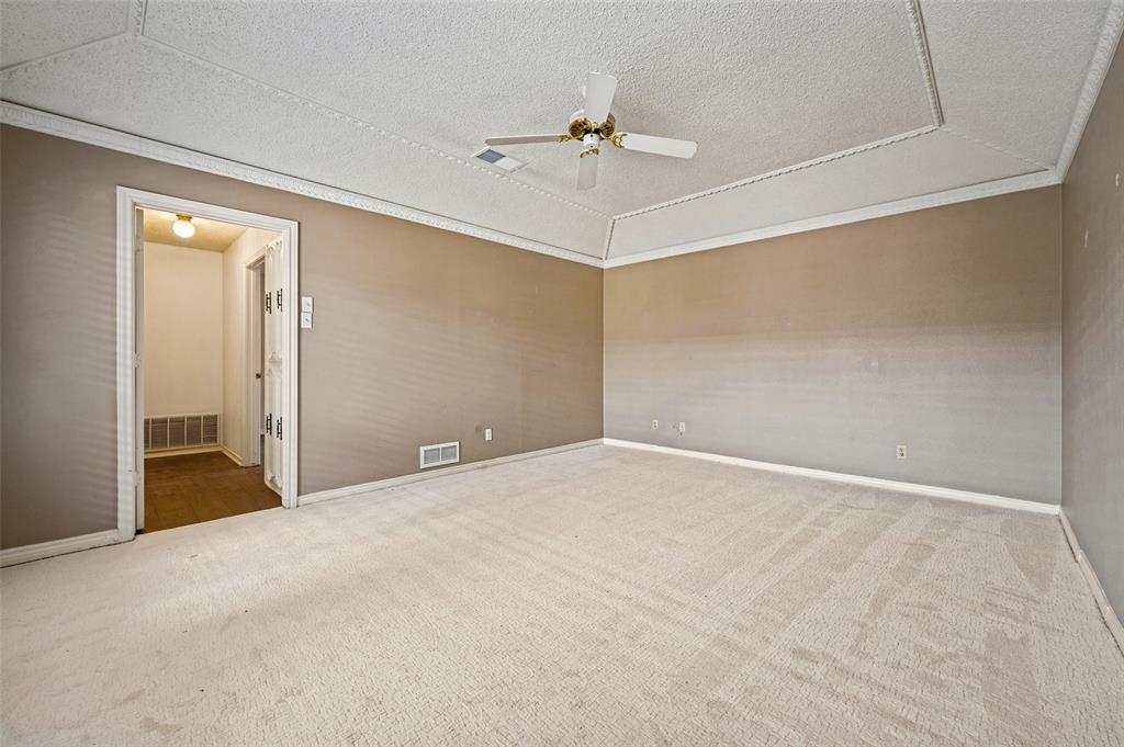 7333 Pleasant View Drive, Dallas, TX 75231