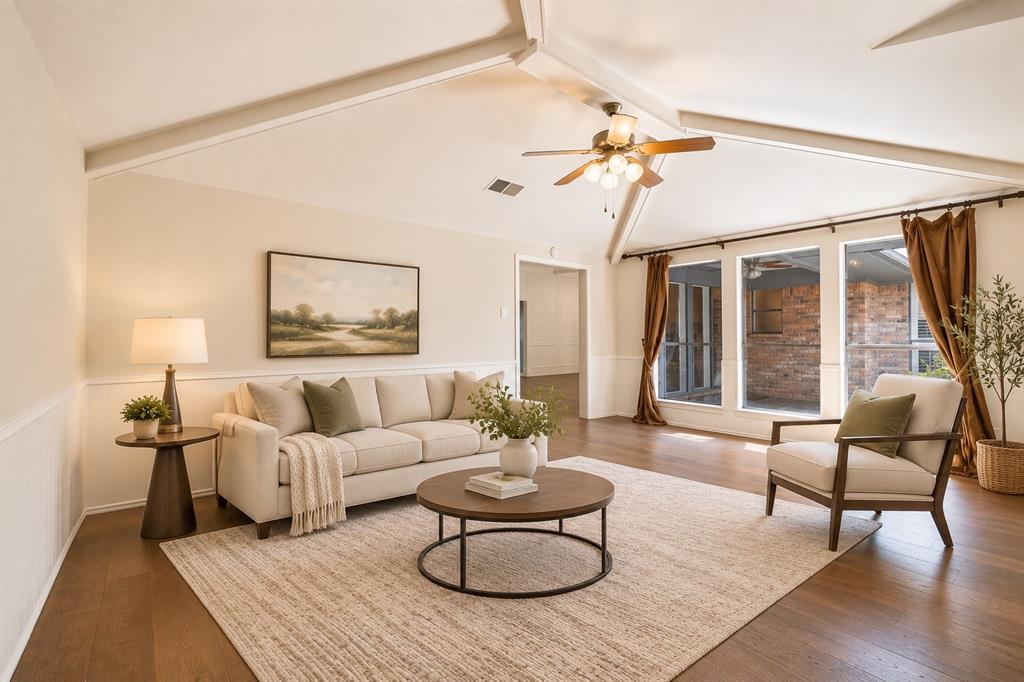 7333 Pleasant View Drive, Dallas, TX 75231 7333 Pleasant View Drive, Dallas, TX 75231