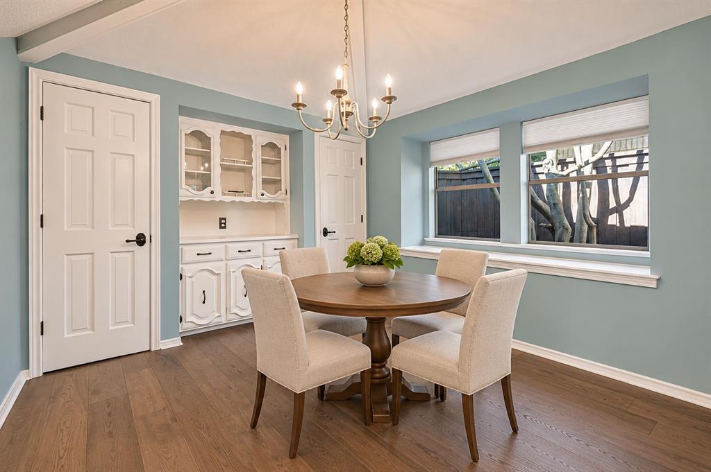 7333 Pleasant View Drive, Dallas, TX 75231