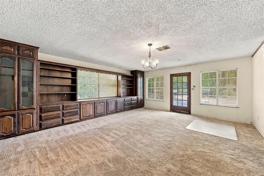 9325 Bryce Drive, Woodway, TX 76712