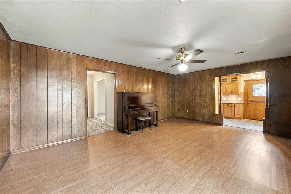 9325 Bryce Drive, Woodway, TX 76712