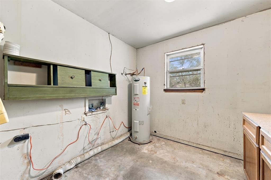 9325 Bryce Drive, Woodway, TX 76712
