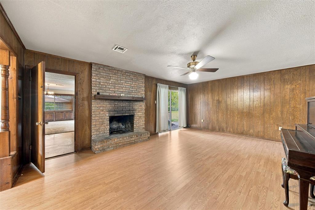 9325 Bryce Drive, Woodway, TX 76712