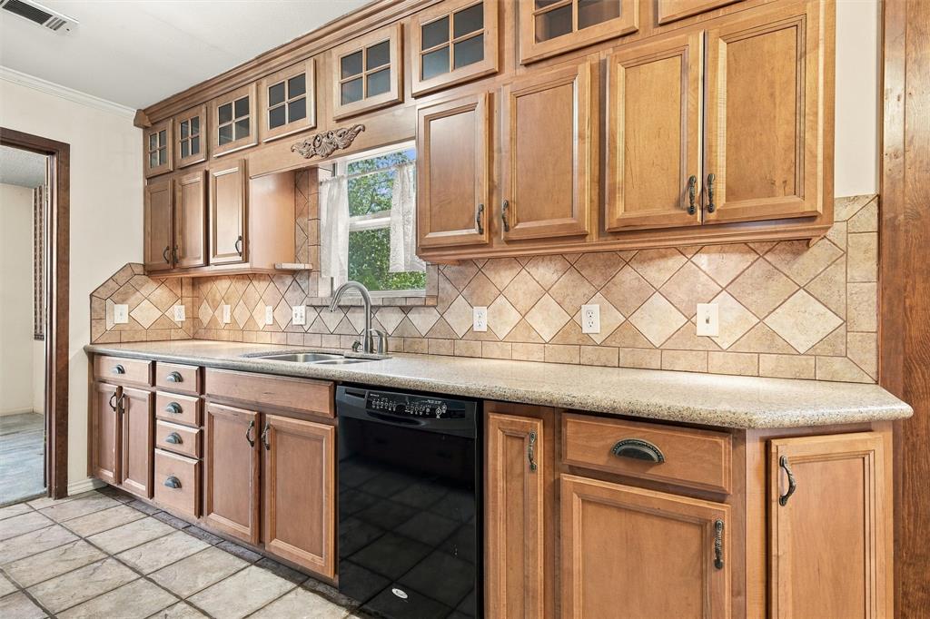 9325 Bryce Drive, Woodway, TX 76712