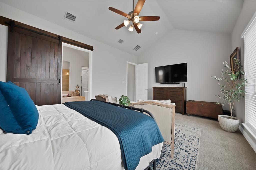 3817 Redbud Drive, Aubrey, TX 76227