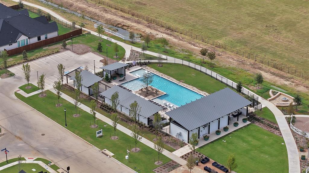 3817 Redbud Drive, Aubrey, TX 76227