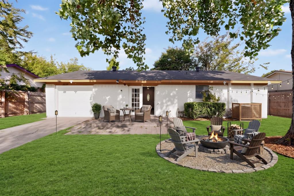 Virtually staged backyard